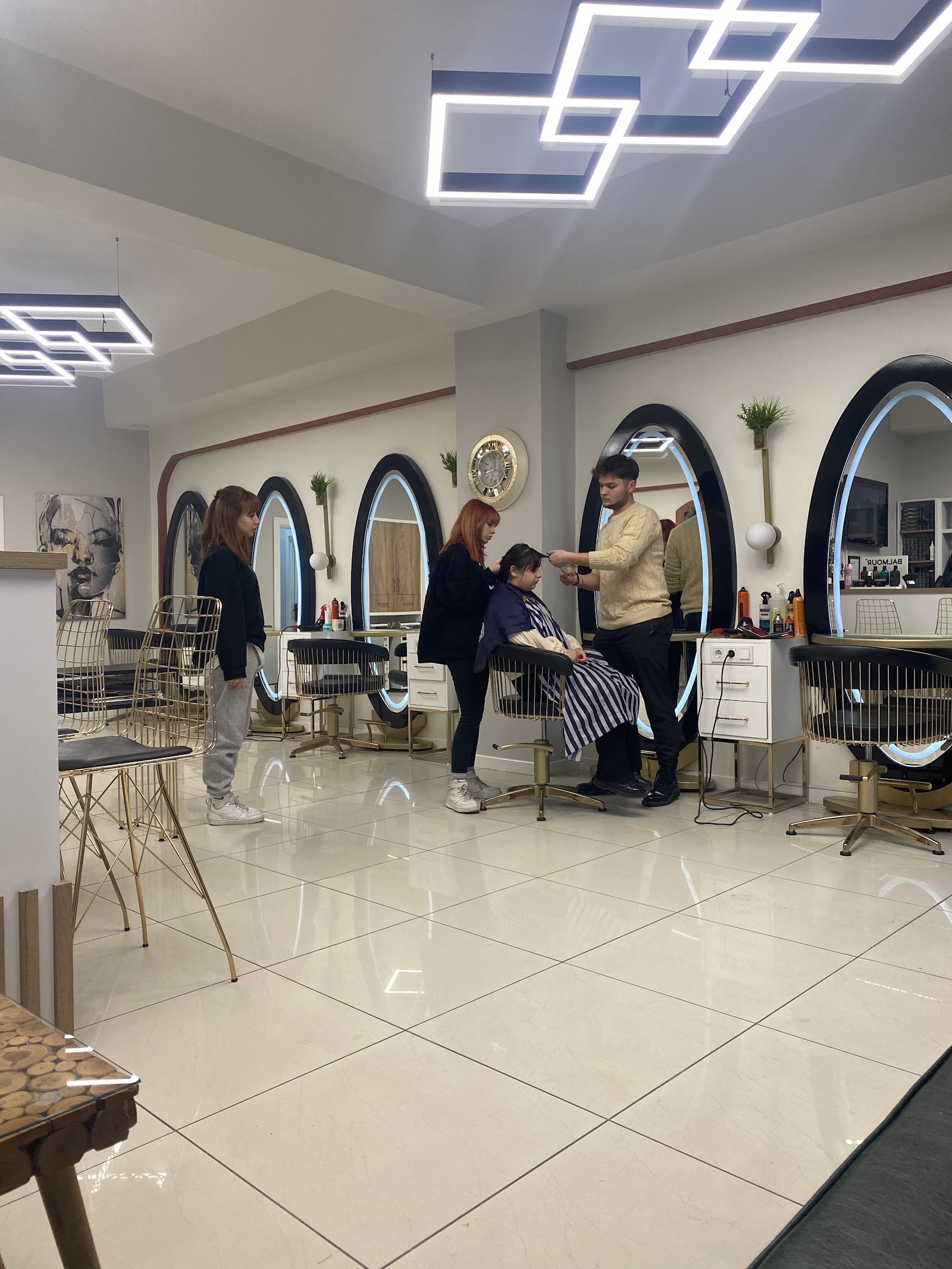 Ilhan Barber Bolu