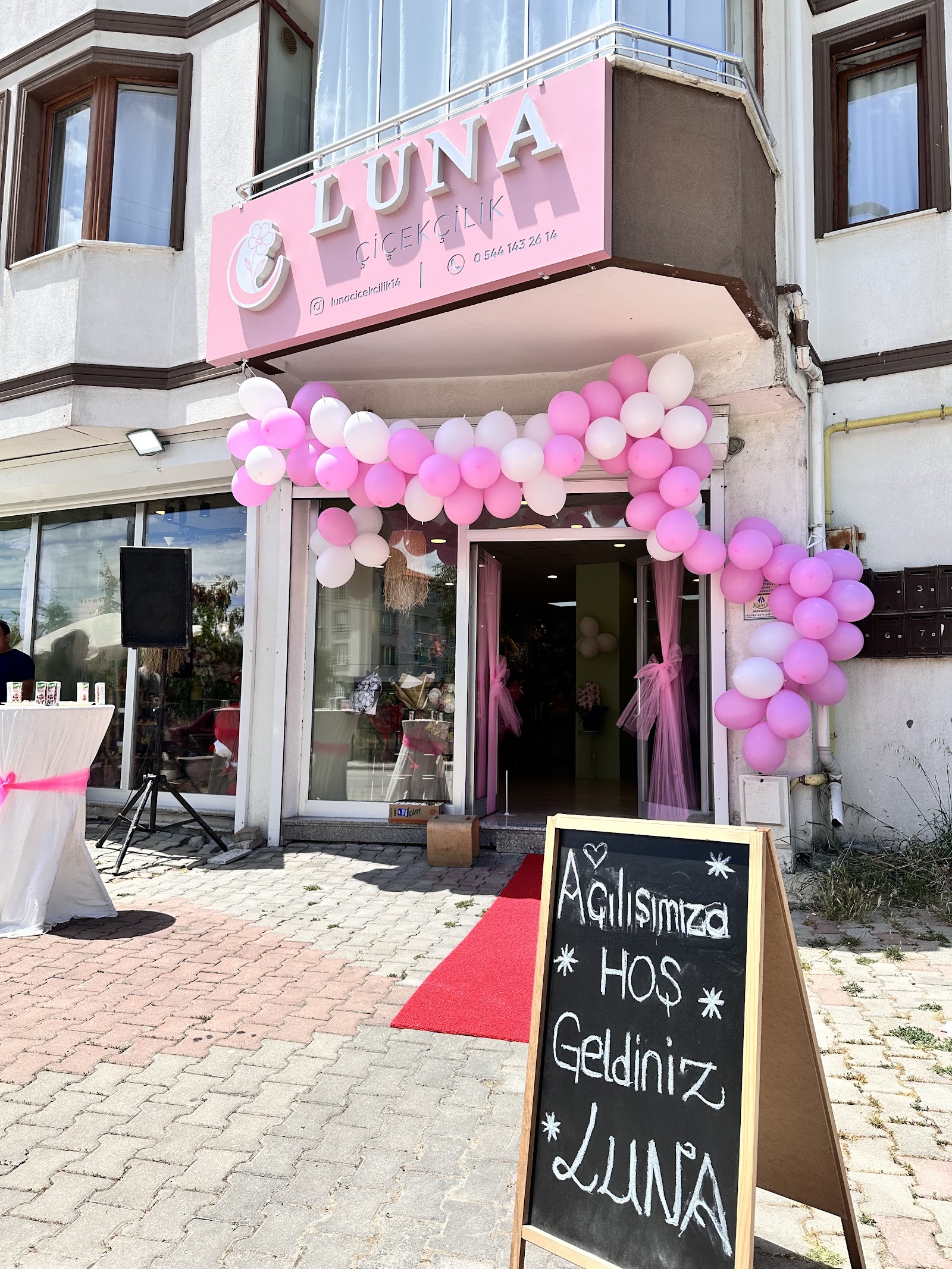 Luna Çiçekçilik kır düğünü mekanı — Merkez