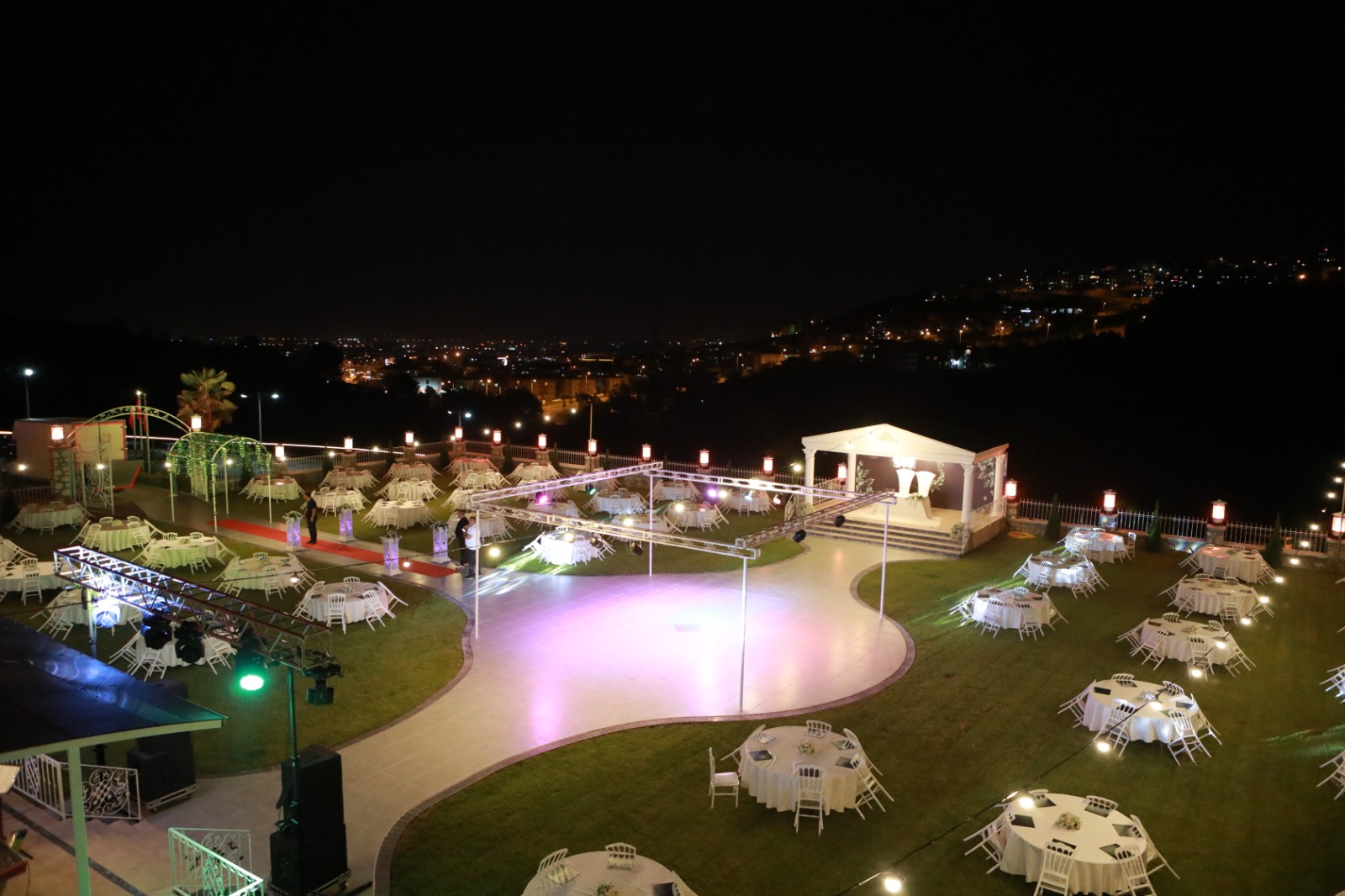 Petrades Garden Sakarya Düğün Salonu — Bolu kır düğünü mekanı görsel 1