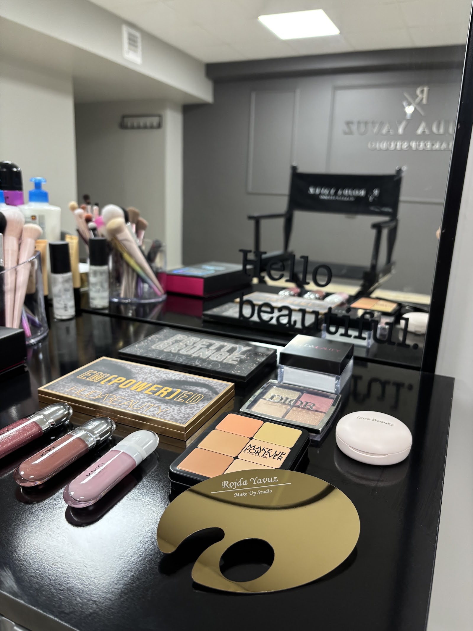 Rojda Yavuz Makeup Studio