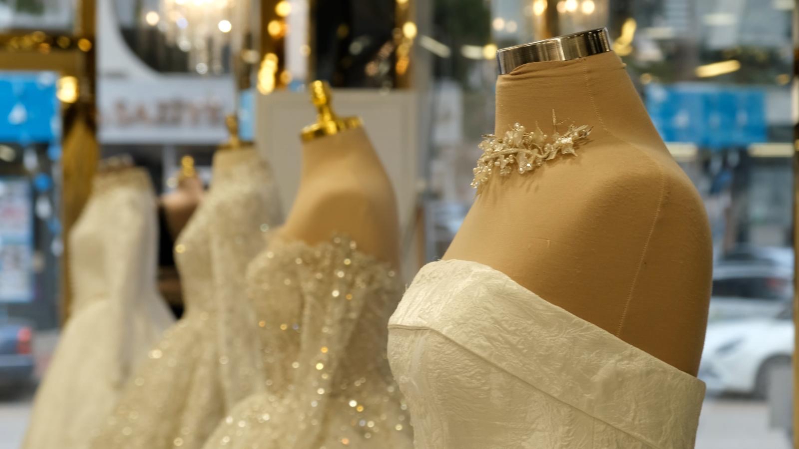 Şaziye Demirli Bridal & Makeup Studio