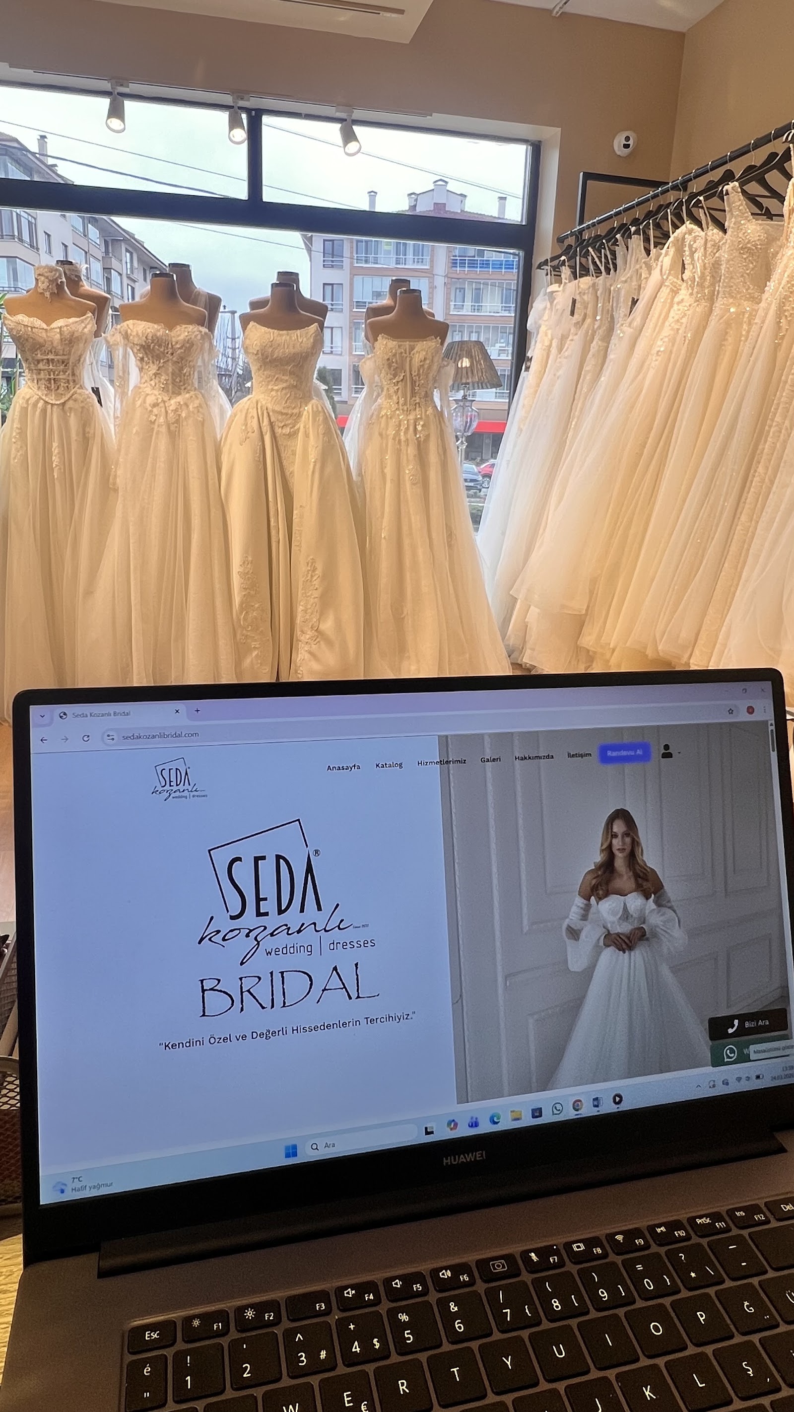 SEDA KOZANLI GELİNLİK