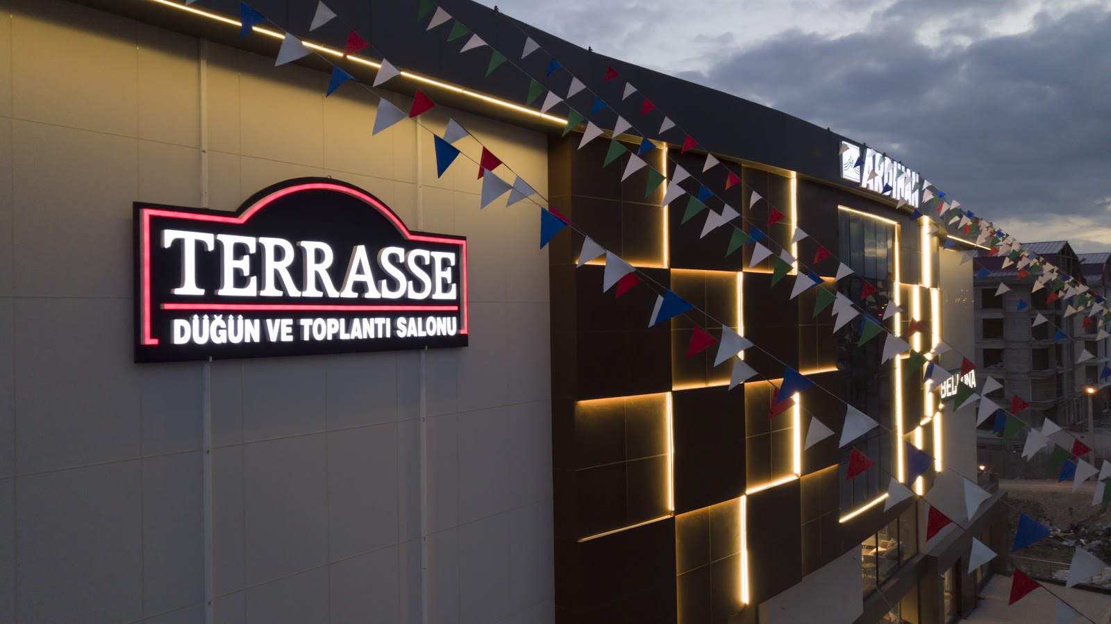 TERRASSE DÜĞÜN VE TOPLANTI SALONU